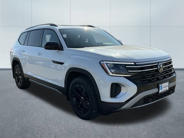 New 2026 Volkswagen Atlas Peak Edition