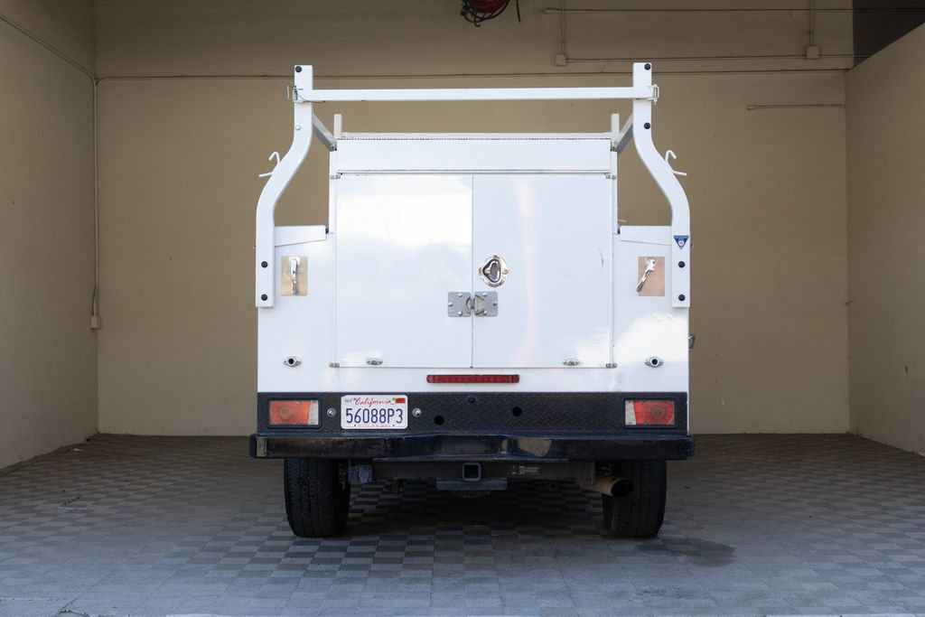 Used 2022 GMC Sierra 3500 Pro w/ Convenience Package RWD image 13