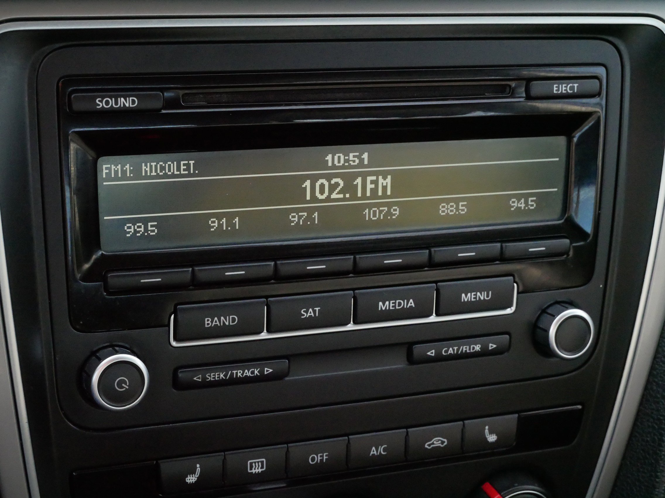 Used 2014 Volkswagen Passat 1.8T Wolfsburg Edition image 22