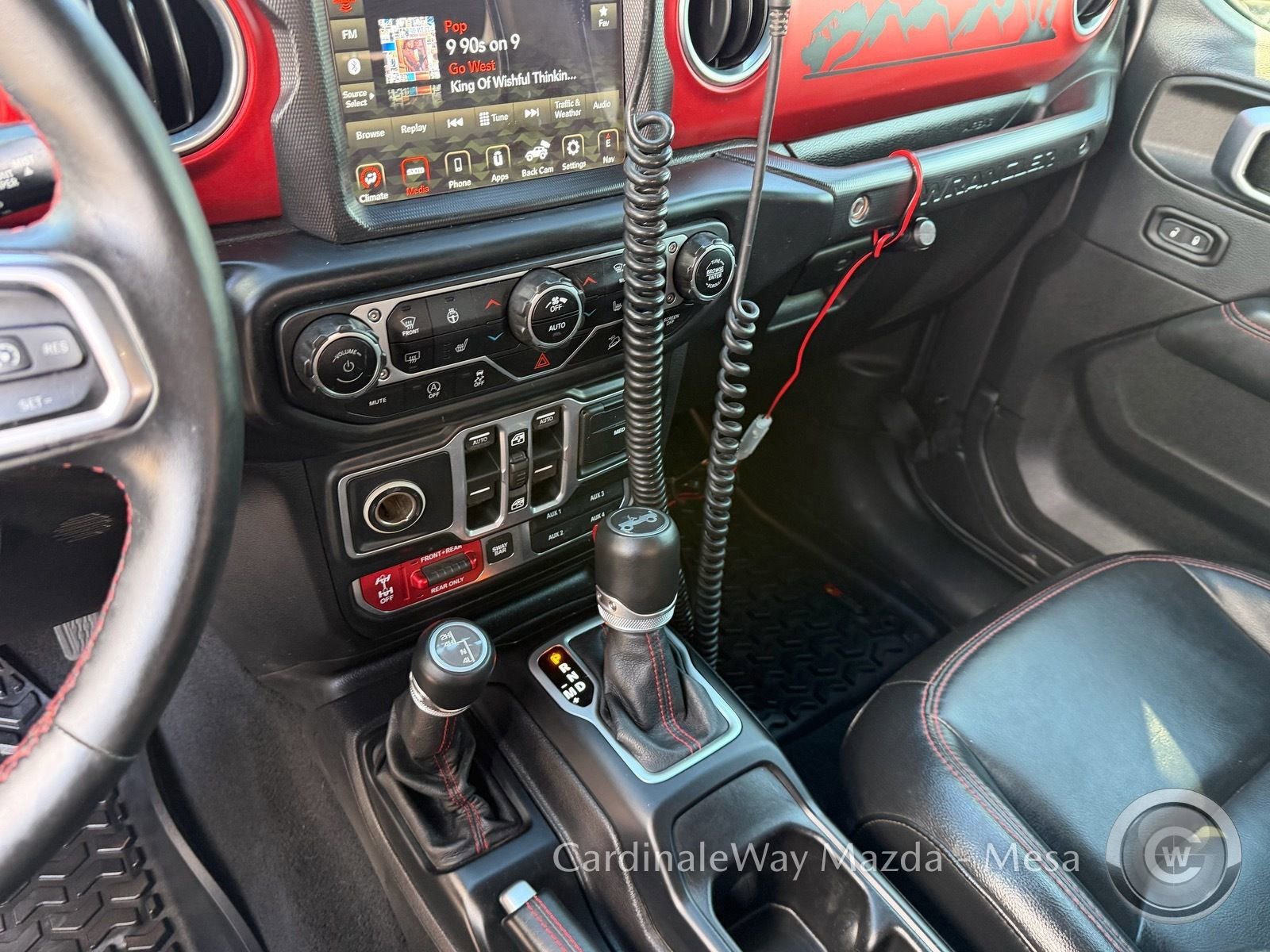 Used 2018 Jeep Wrangler Unlimited Rubicon AWD/4WD image 24