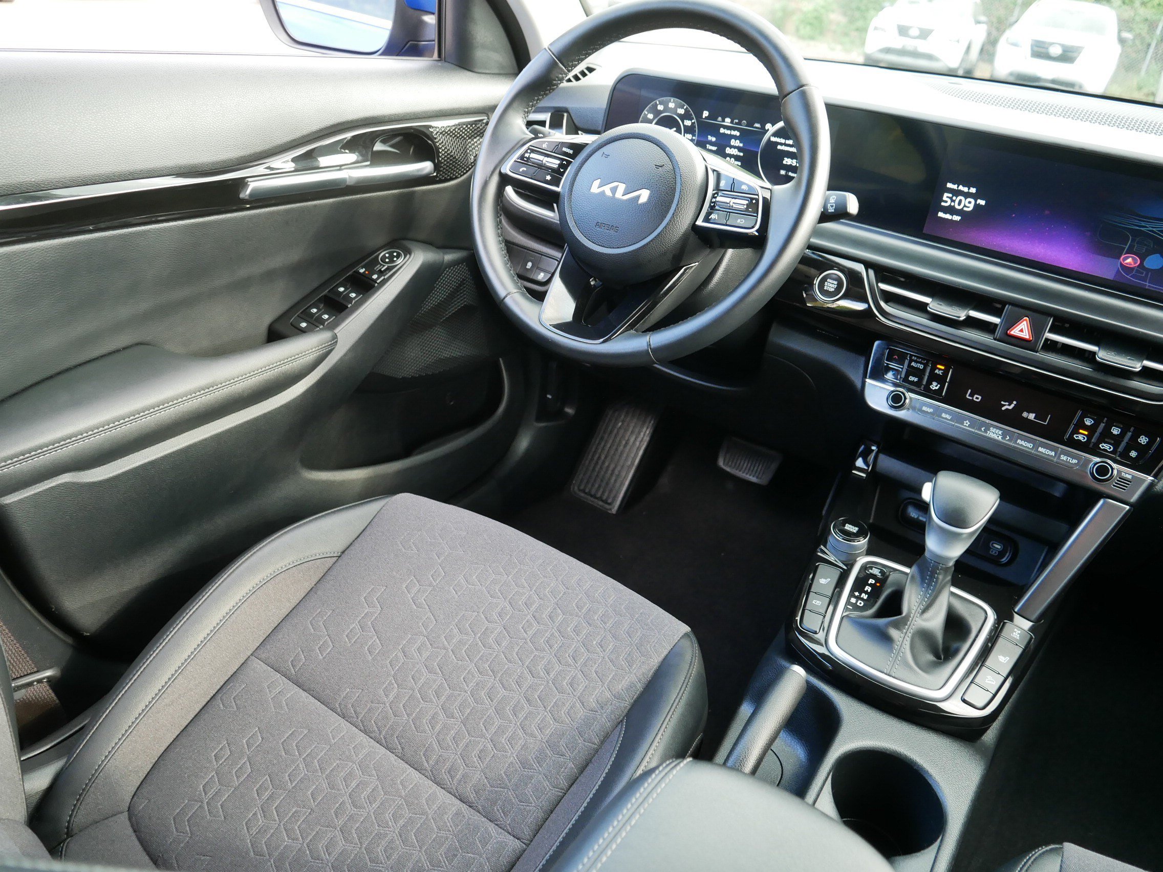 Certified 2024 Kia Seltos S AWD/4WD image 9