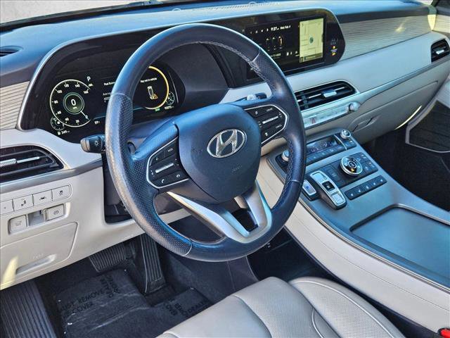 Used 2022 Hyundai Palisade Calligraphy image 13