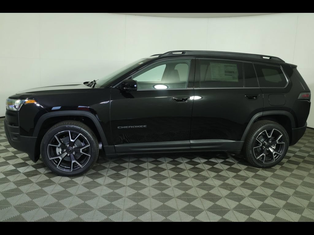 New 2026 Jeep Cherokee Overland w/ Advanced Pro Tech Group AWD/4WD image 17