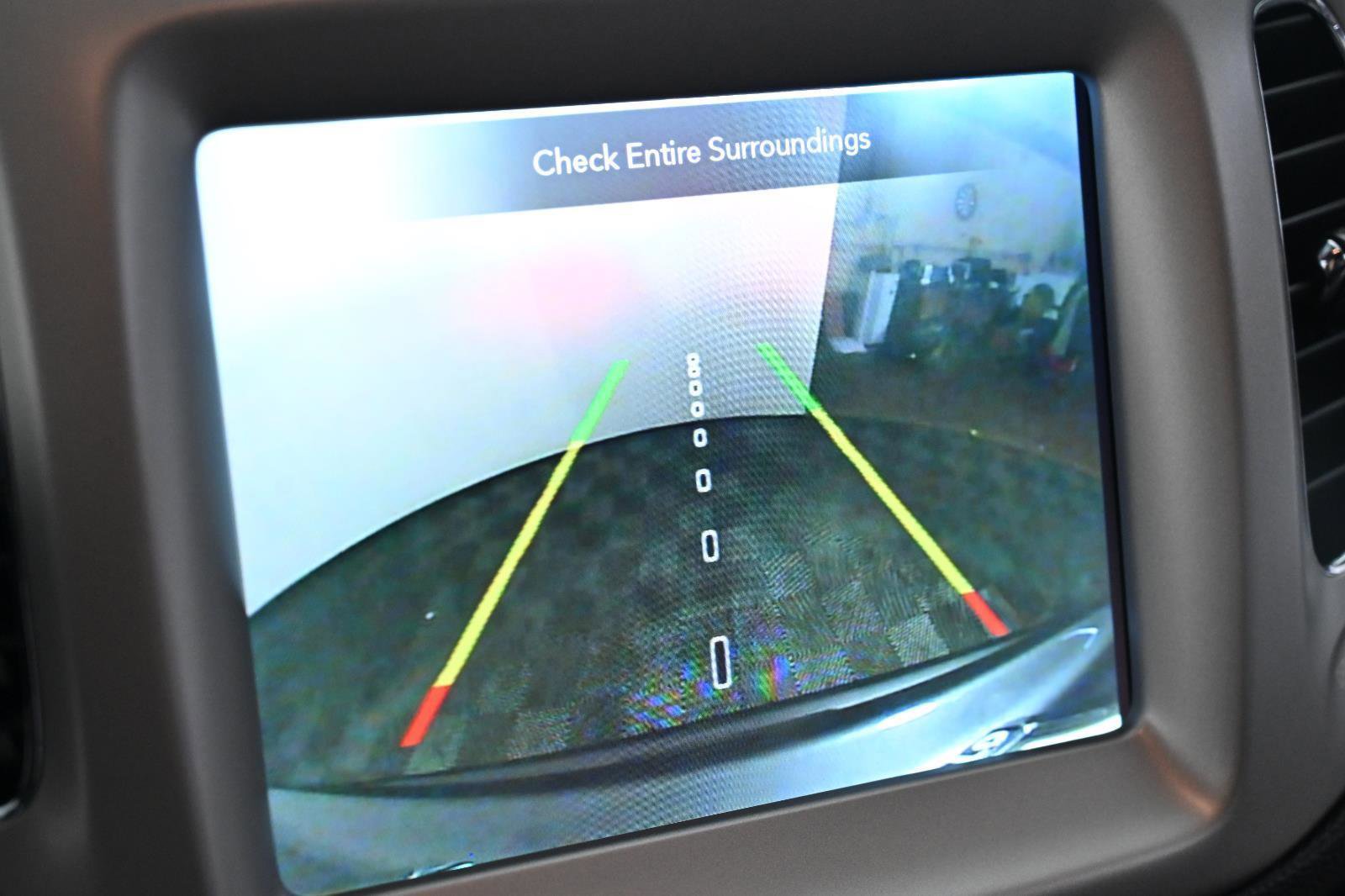 Used 2021 Jeep Compass Latitude image 16