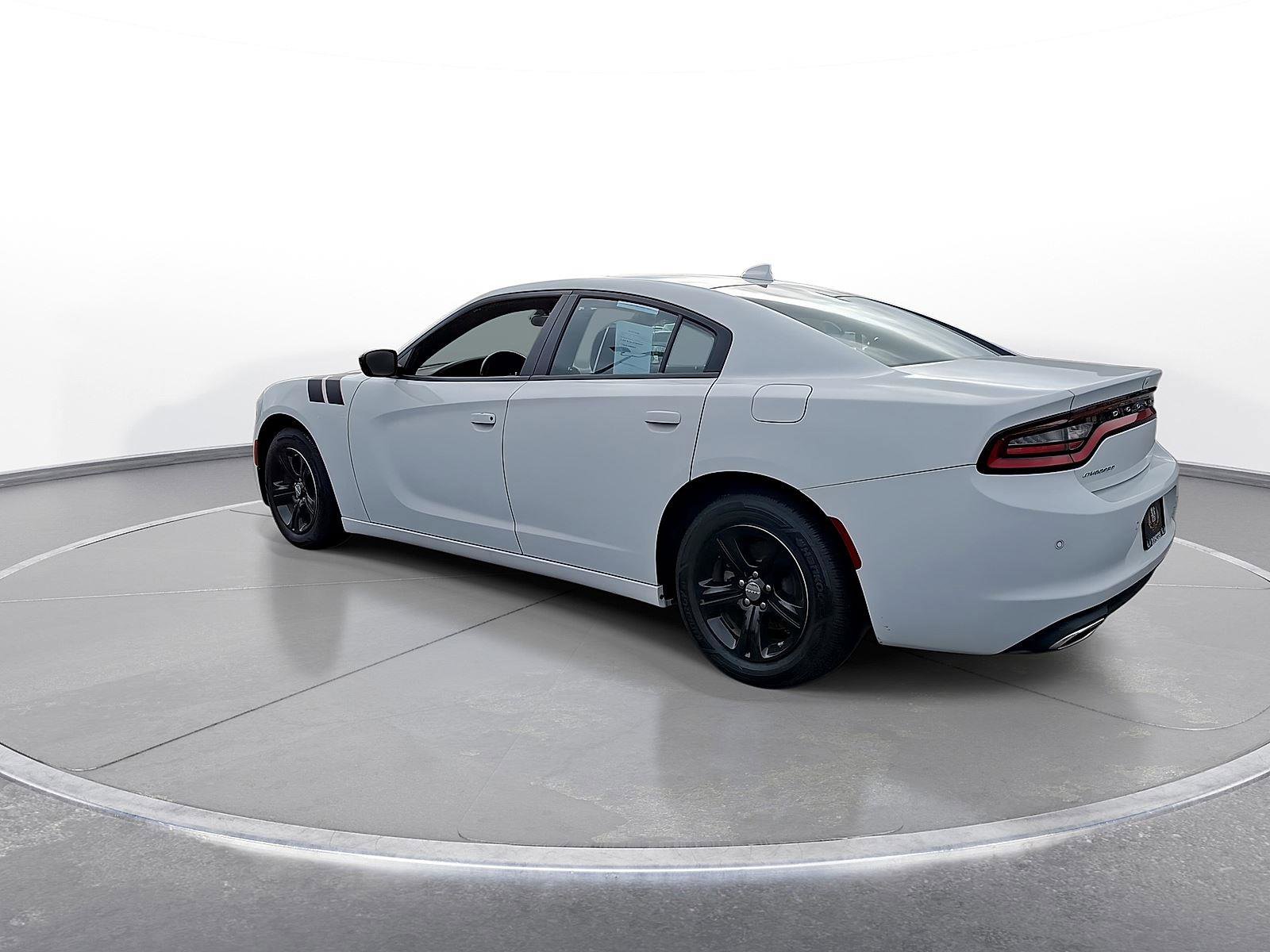 Used 2023 Dodge Charger SXT image 6