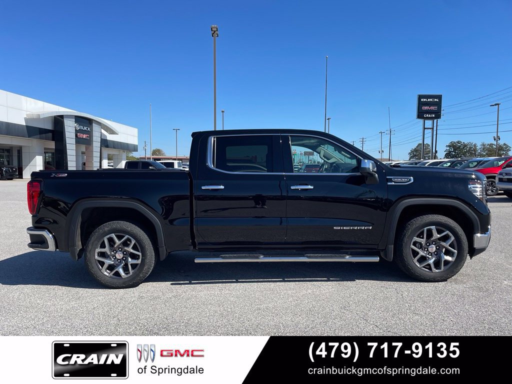 Used 2024 GMC Sierra 1500 SLT w/ SLT Convenience Package AWD/4WD image 9