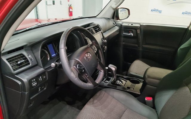 Used 2023 Toyota 4Runner TRD Off-Road image 12