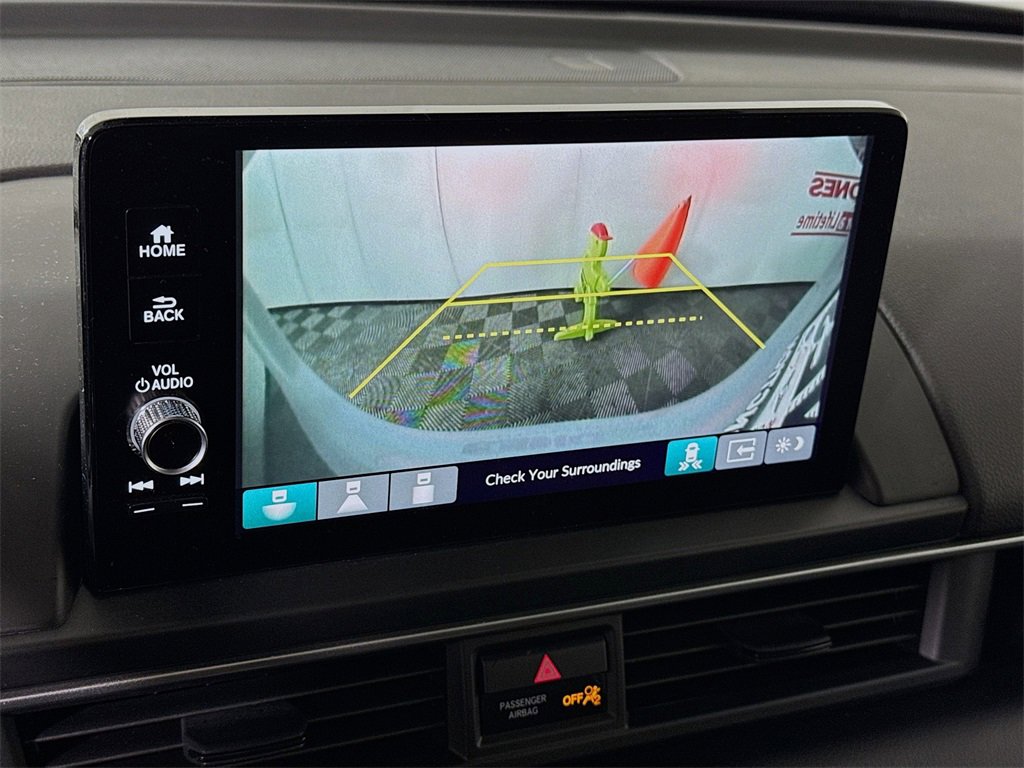 Used 2024 Honda Pilot Touring image 5