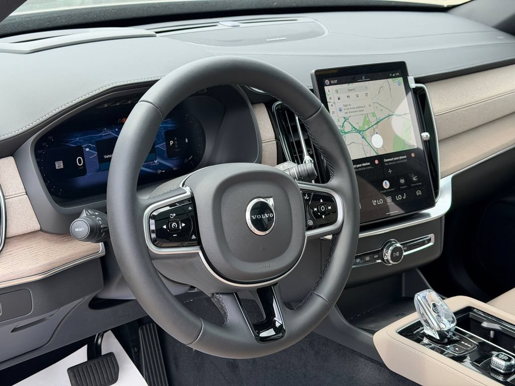 New 2026 Volvo XC90 B6 Ultra w/ Protection Package Premier AWD/4WD image 16