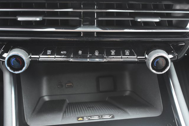 New 2026 Chevrolet Traverse LT w/ Driver Confidence Package FWD image 27