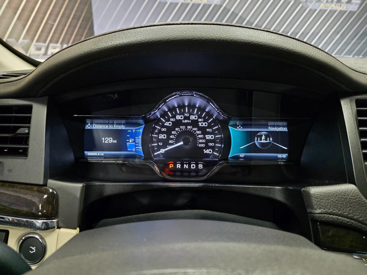 Used 2014 Lincoln MKS AWD w/ Equipment Group 201A image 22