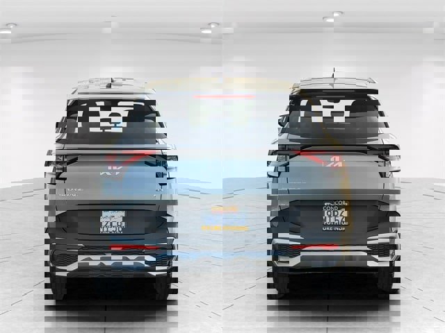 Used 2024 Kia Sportage LX image 4