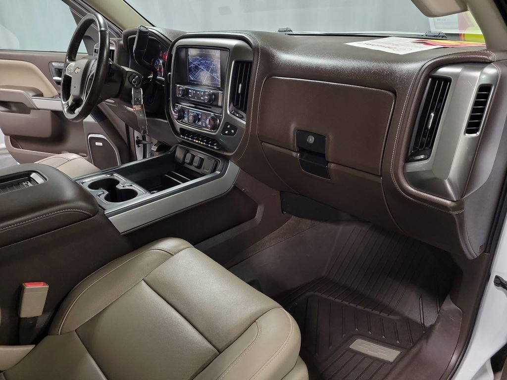 Used 2018 Chevrolet Silverado 1500 LTZ Z71 w/ LTZ Plus Package image 27