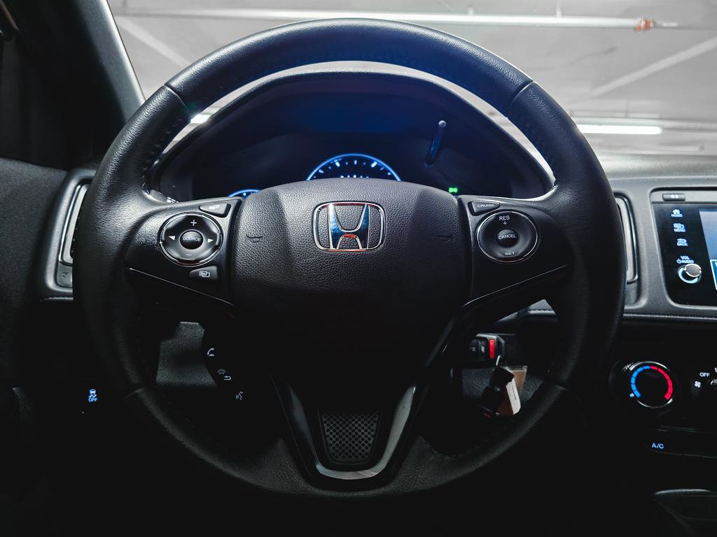 Used 2021 Honda HR-V Sport image 22