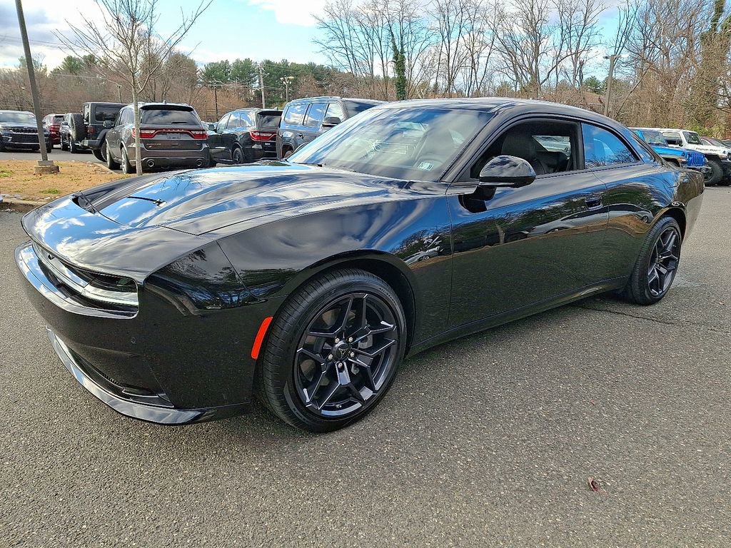 Used 2024 Dodge Charger R/T w/ Plus Group image 4