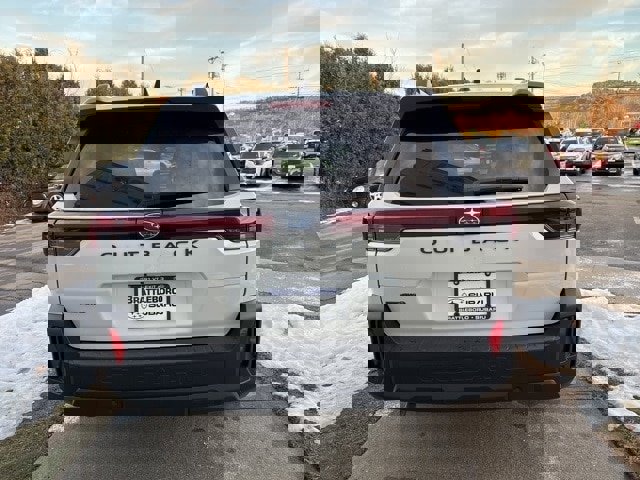 New 2026 Subaru Outback Limited image 4