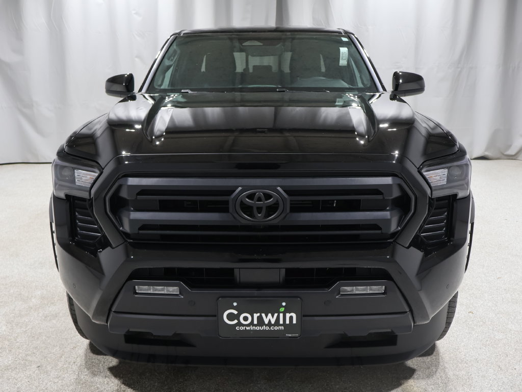 Used 2024 Toyota Tacoma SR5 AWD/4WD image 7