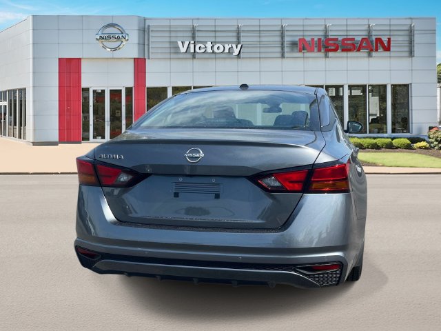 New 2026 Nissan Altima 2.5 SV FWD image 4