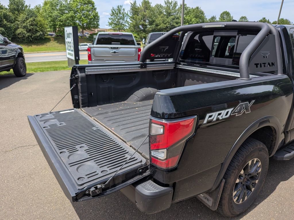 Used 2024 Nissan Titan PRO-4X w/ Pro-4x Utility Package AWD/4WD image 14