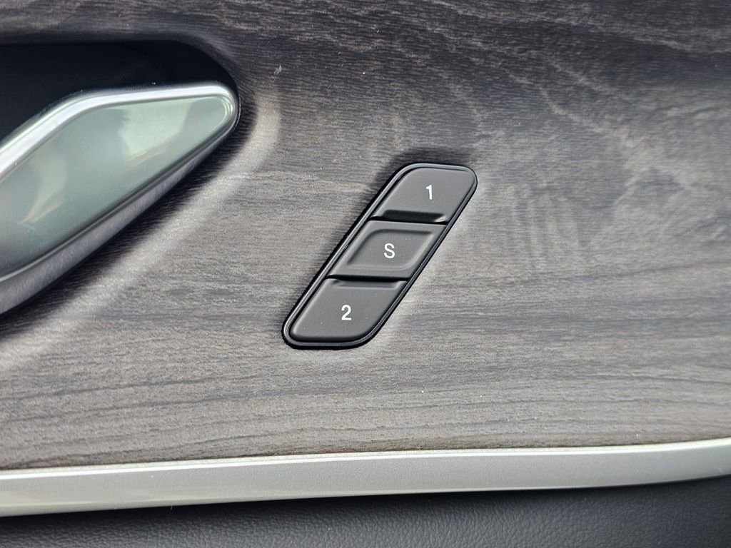 New 2026 Jeep Grand Cherokee Limited image 10