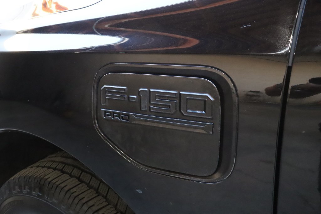 Used 2023 Ford F150 Lightning XLT AWD/4WD image 36
