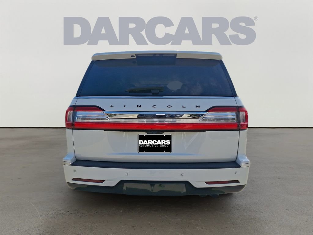 Used 2021 Lincoln Navigator Black Label w/ Cargo Convenience Package AWD/4WD image 5