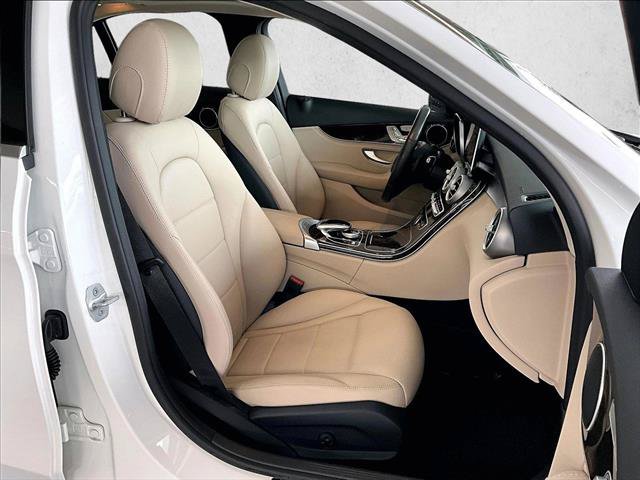 Used 2016 Mercedes-Benz C 300 Sedan image 9
