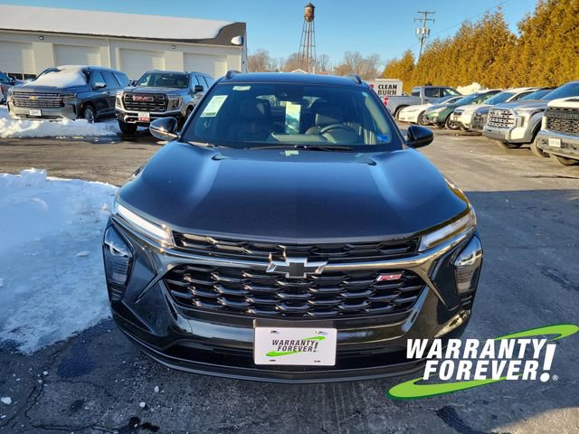 New 2026 Chevrolet Trax RS w/ Driver Confidence Package image 2