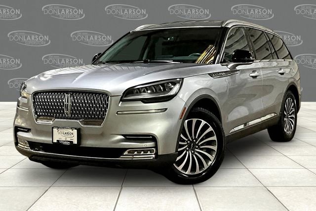 Used 2020 Lincoln Aviator Reserve w/ Elements Package Plus AWD/4WD image 3