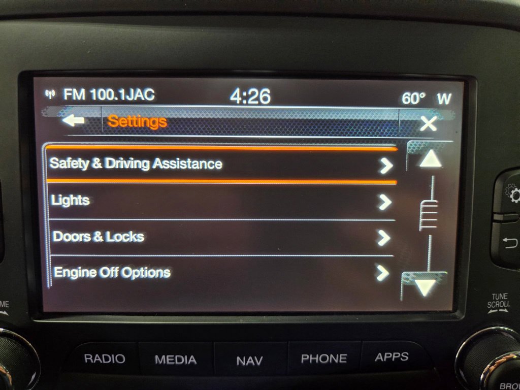 Used 2017 Jeep Renegade Trailhawk AWD/4WD image 43