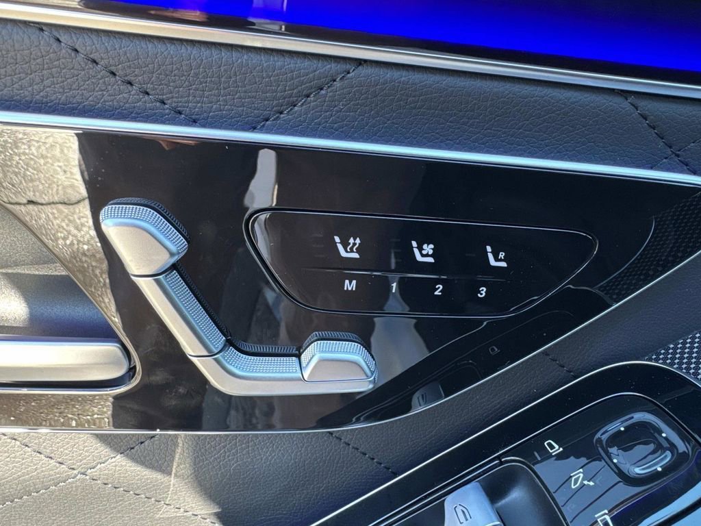 New 2025 Mercedes-Benz S 580 4MATIC Sedan image 29