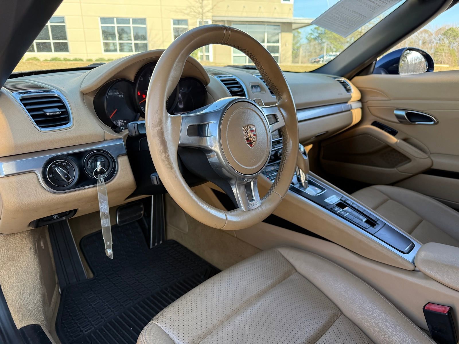 Used 2015 Porsche Boxster image 21