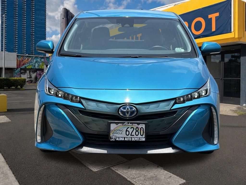 Used 2017 Toyota Prius Prime Advanced FWD image 7