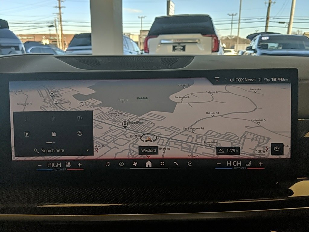 Used 2024 BMW X7 M60i w/ Executive Package image 26