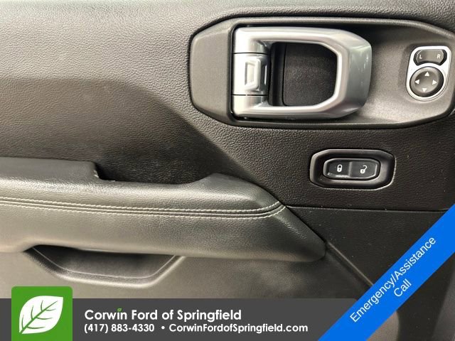 Used 2019 Jeep Wrangler Unlimited Sahara w/ Uconnect 4C Nav & Sound Group image 24