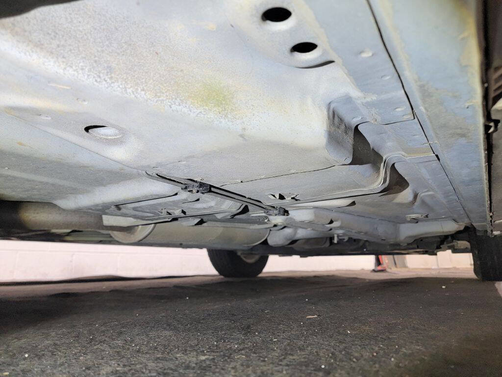 Used 2005 Buick Le Sabre Custom image 14