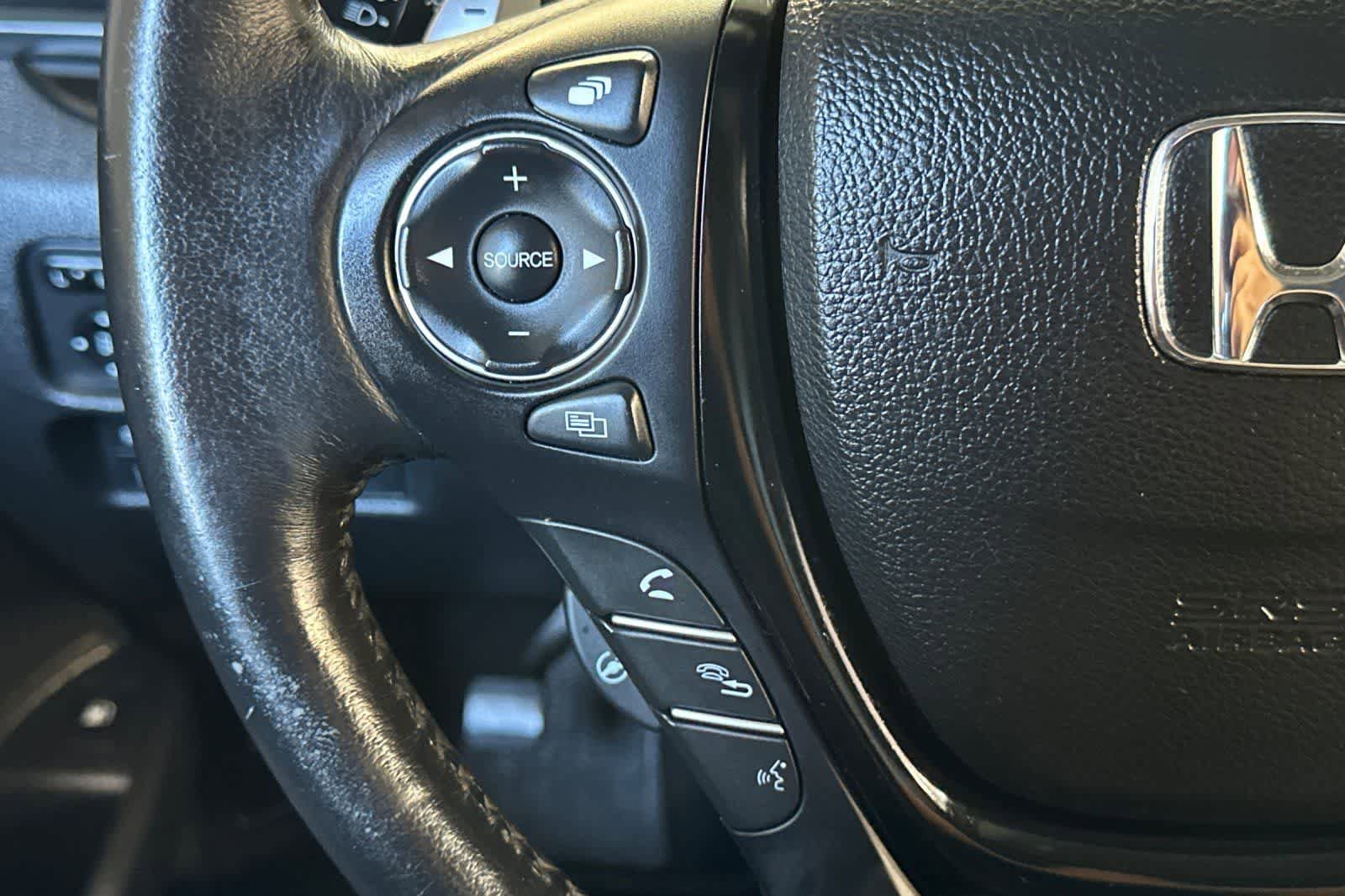 Used 2020 Honda Ridgeline RTL-E image 28