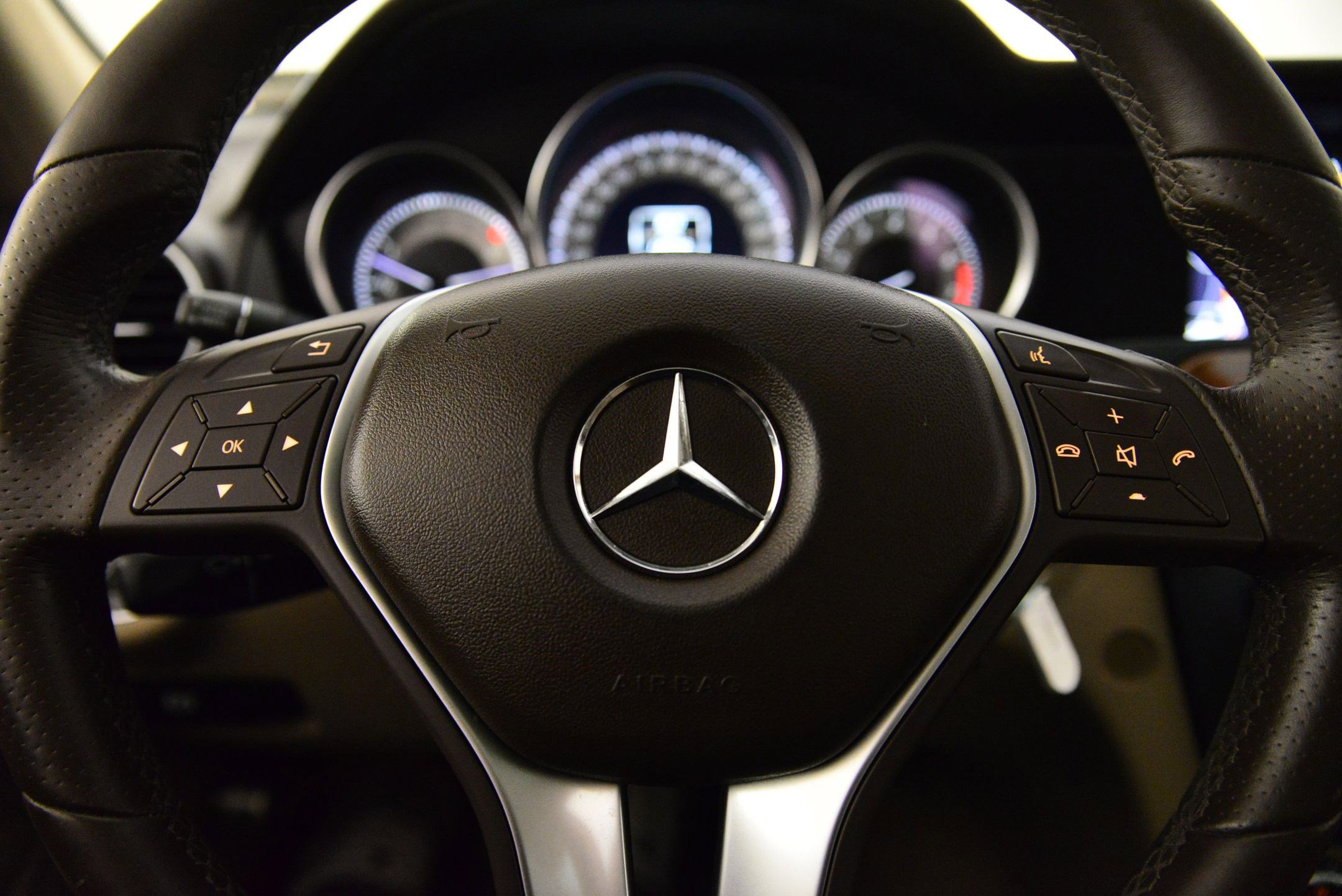 Used 2012 Mercedes-Benz C 300 Sport w/ Premium 1 Pkg image 15