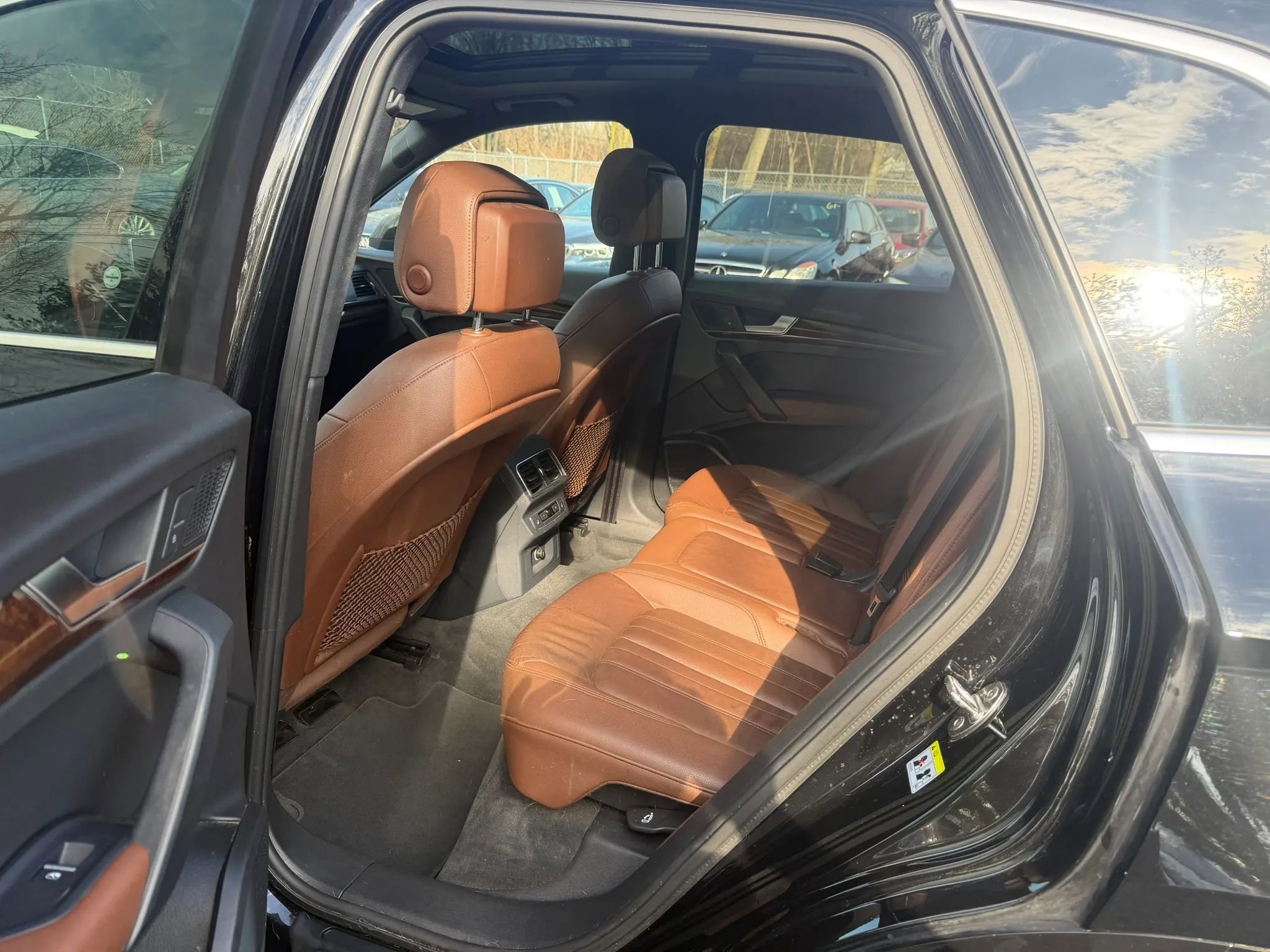 Used 2018 Audi Q5 2.0T Premium Plus w/ Premium Plus Package image 29