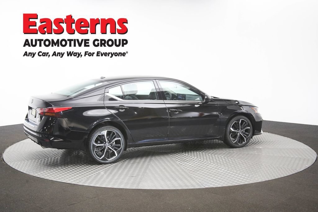 Used 2023 Nissan Altima 2.5 SR w/ SR Premium Package AWD/4WD image 43