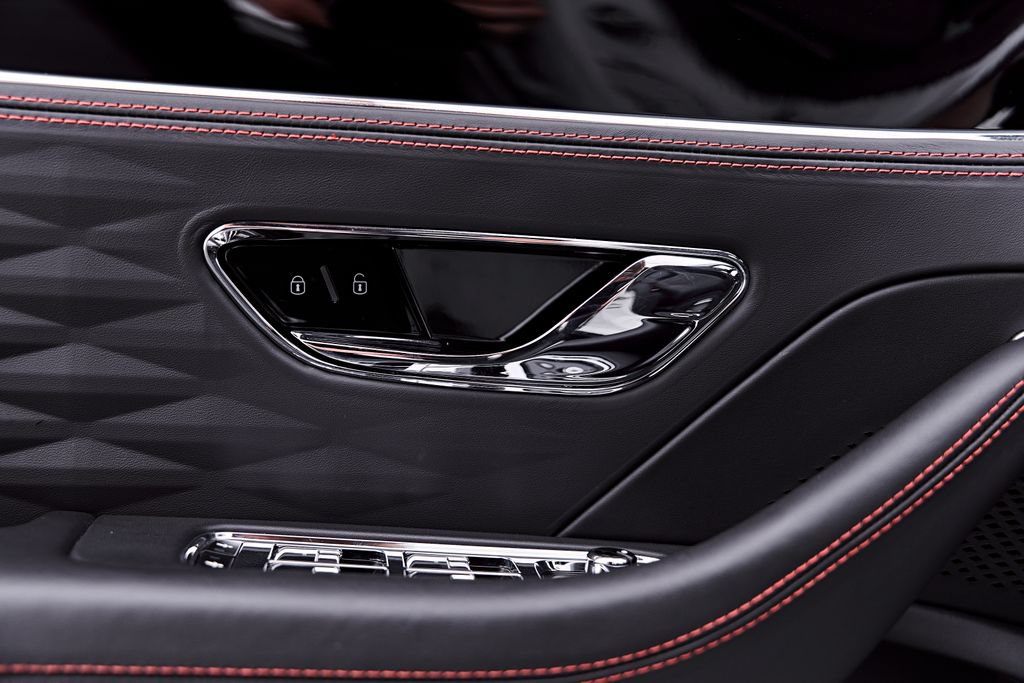 Used 2022 Bentley Flying Spur V8 AWD/4WD image 46
