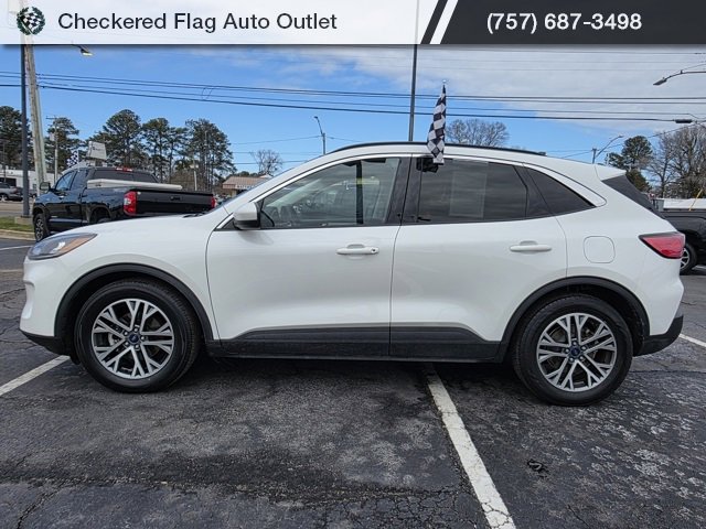 Used 2021 Ford Escape SEL w/ Technology Package image 3