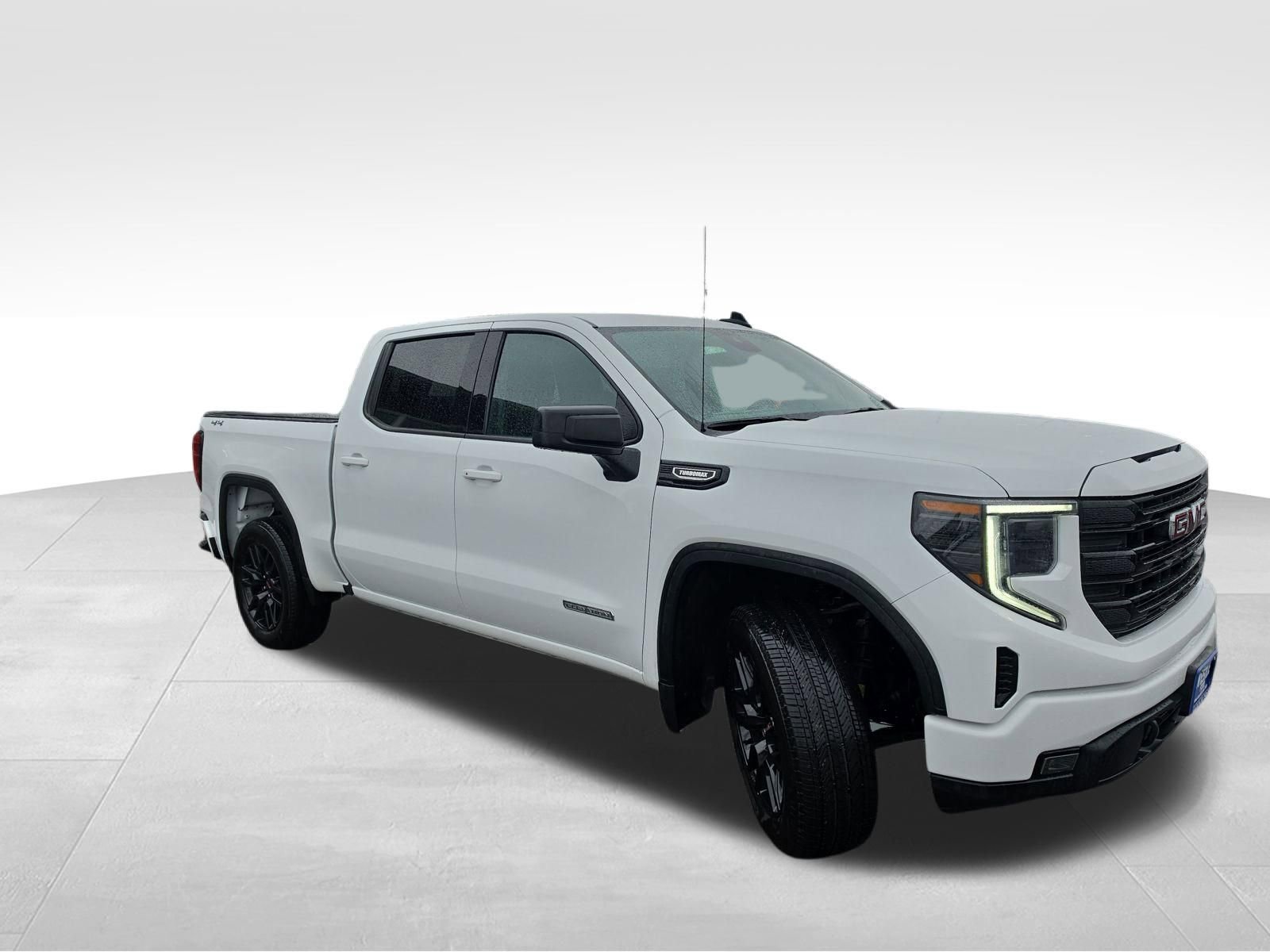 Used 2026 GMC Sierra 1500 Elevation image 11