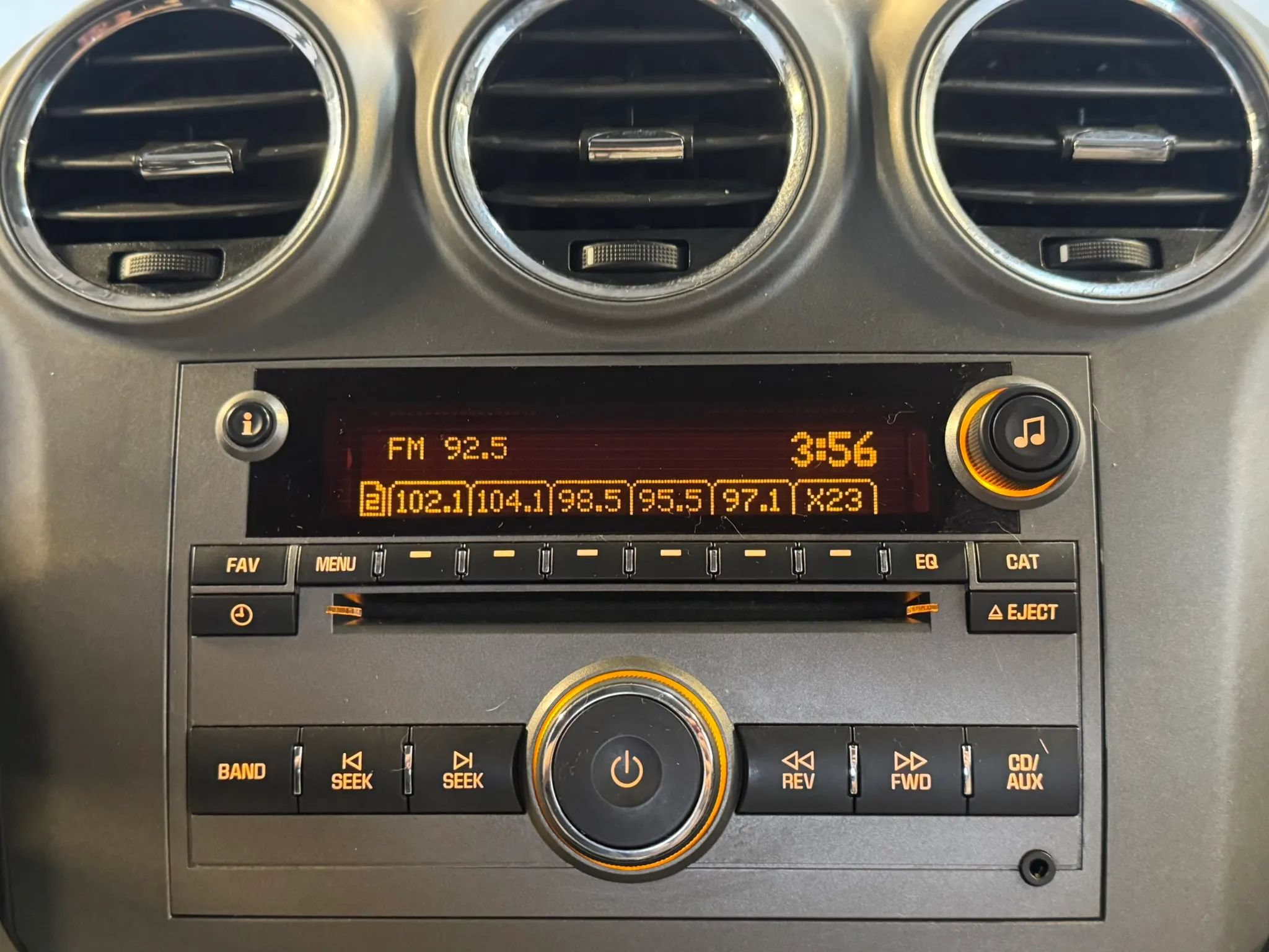 Used 2009 Saturn Vue XE FWD image 13