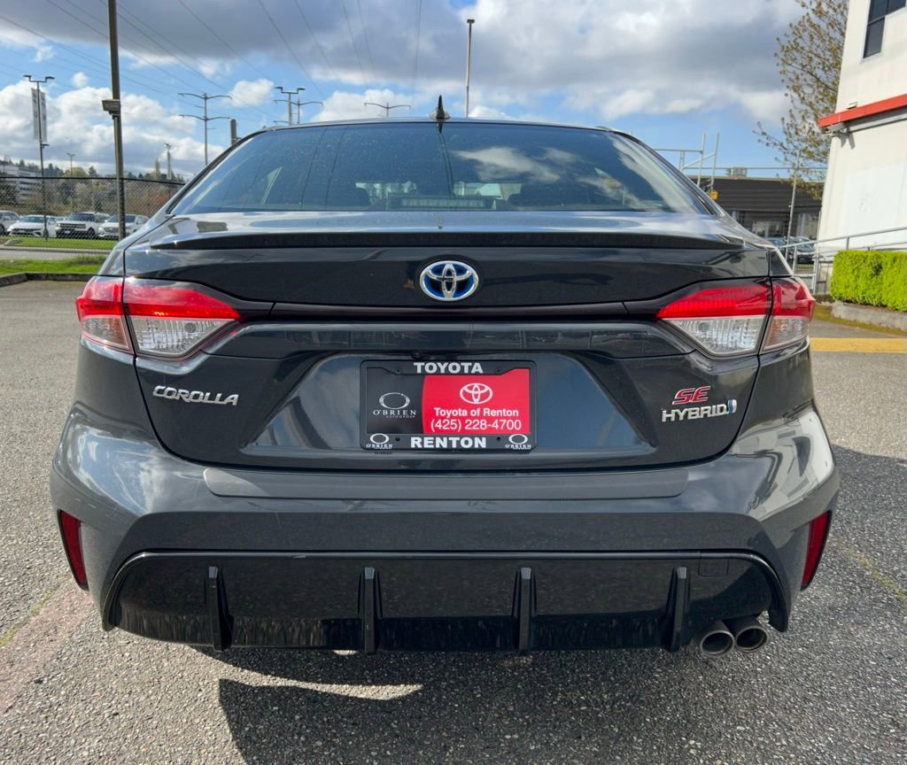Certified 2024 Toyota Corolla SE w/ SE Package FWD image 6