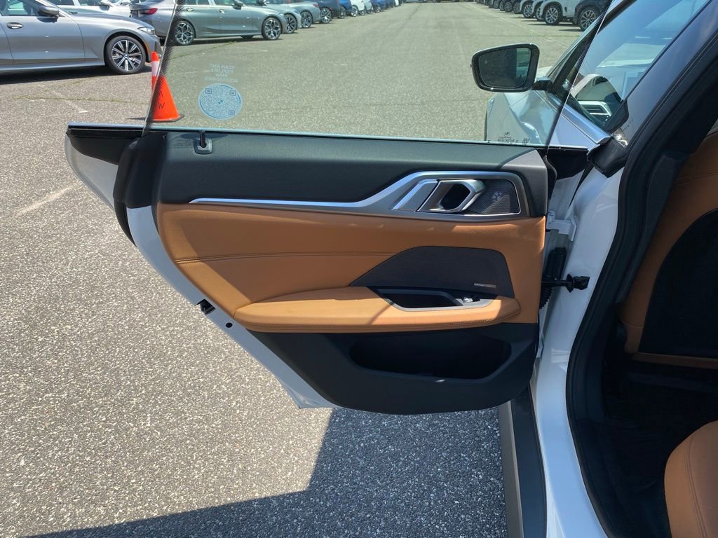 New 2026 BMW i4 xDrive40i AWD/4WD image 6