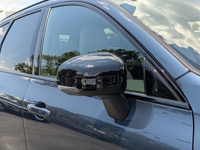 New 2026 Volvo XC60 T8 Plus w/ Protection Package Premier AWD/4WD image 12