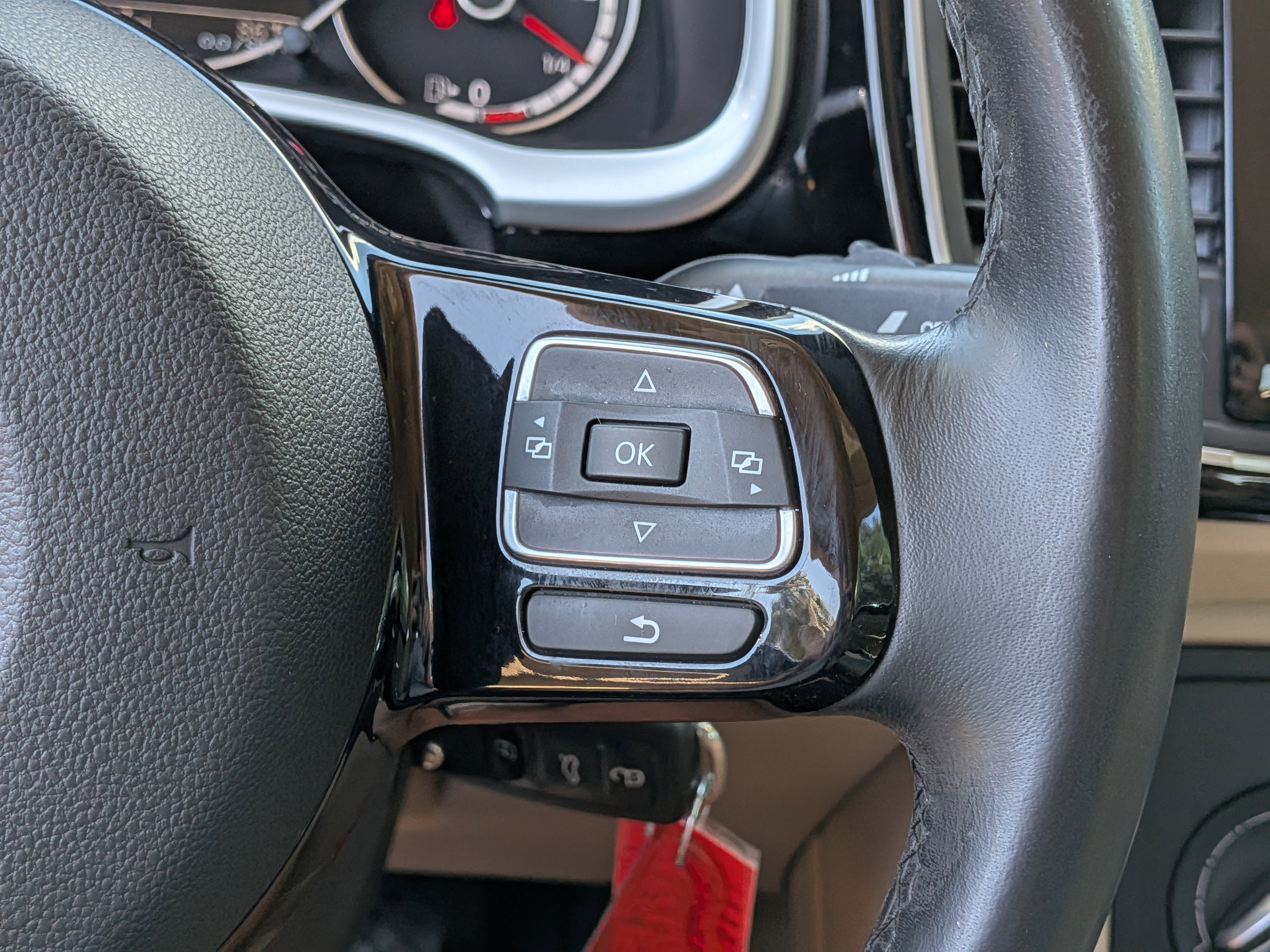 Used 2015 Volkswagen Beetle 1.8T image 23