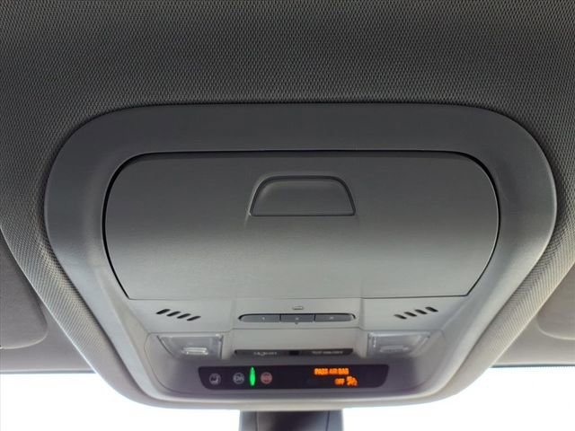 Used 2021 GMC Acadia AT4 image 19