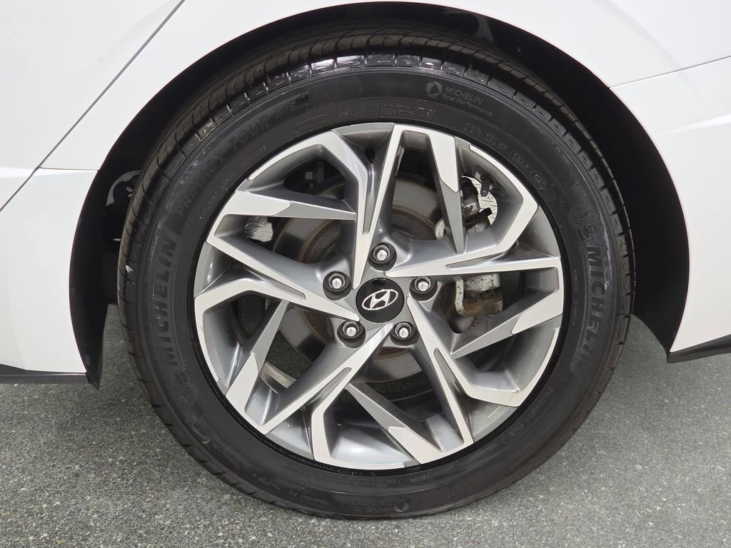 Used 2023 Hyundai Sonata SEL image 32